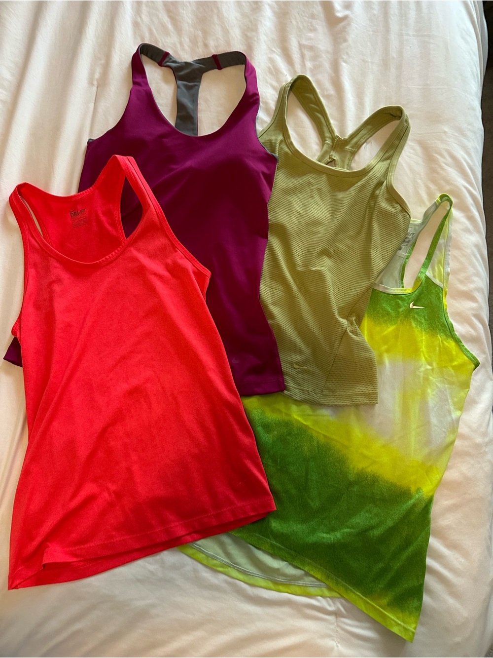 Nike  Dri-FIT Athletic Tank Tops Size S ( lot of 4)